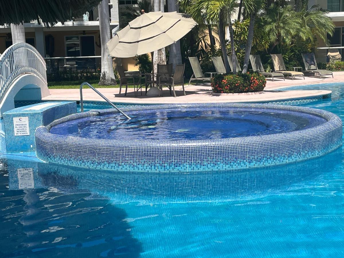Comodo Departamento En Acapulco Diamante Apartment Luaran gambar